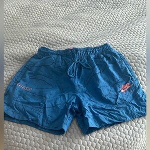 Nike Air Lined Woven Shorts 7”